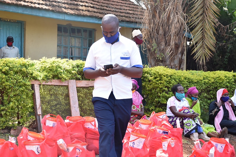 Donation Of Foodstuffs To Families Within Dallas