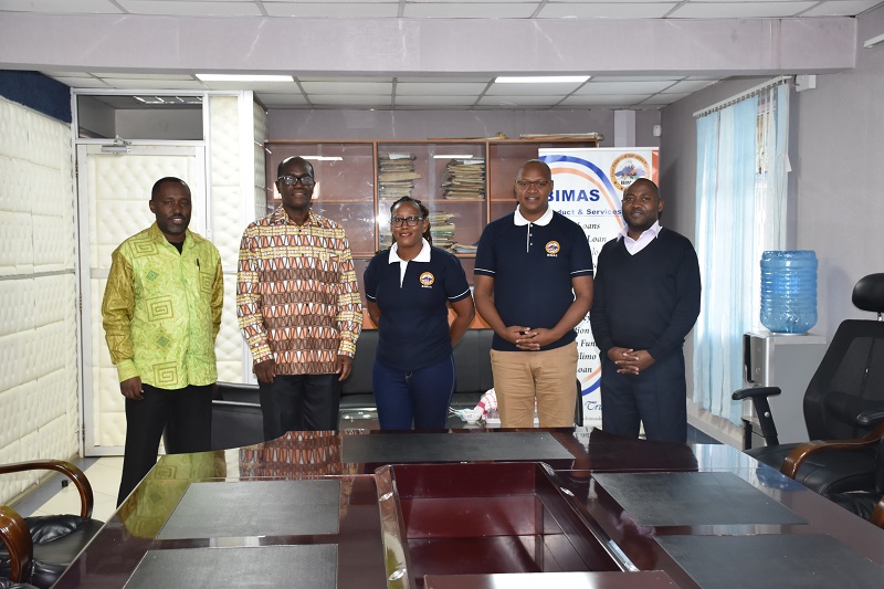 Dr. Gathondu Meets with members from AFRACA